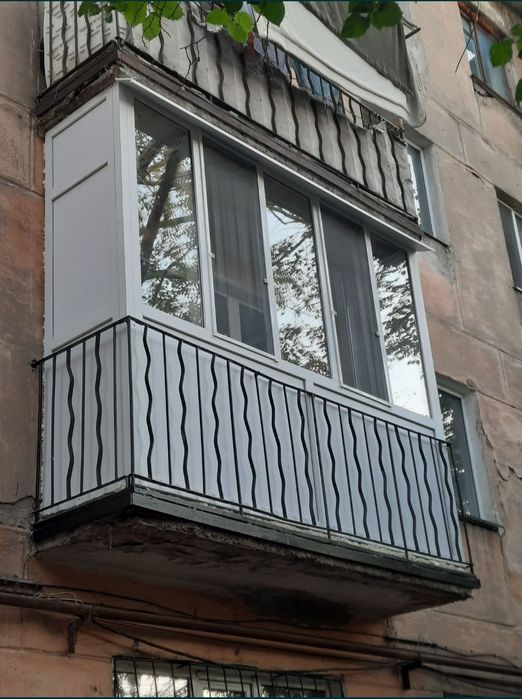 Пластиковые окна болконый двери