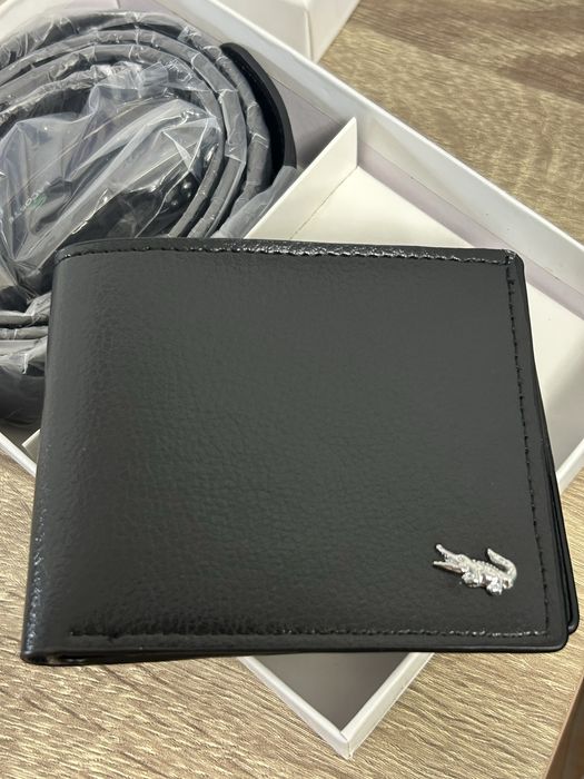 Set cadou Lacoste ( portofel + curea )