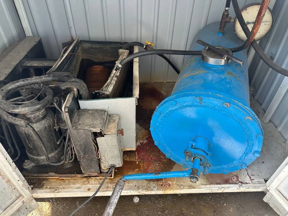 Газ Вода  Аппарат Сотилади