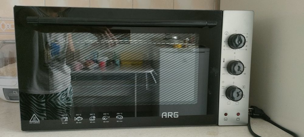 ПРОДАЕТСЯ мини печь