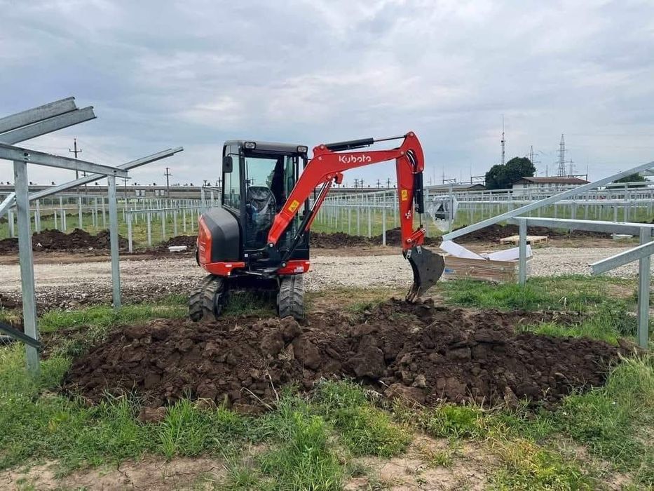 Miniexcavator Buldoexcavator Bobcat Încărcător Vola mini utilaje