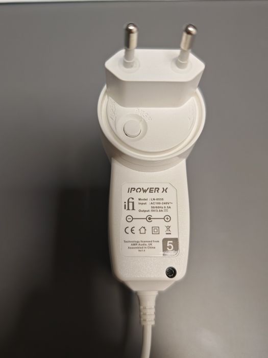 HIFi Alimentator ifi iPower X 5V/3A LN 0535