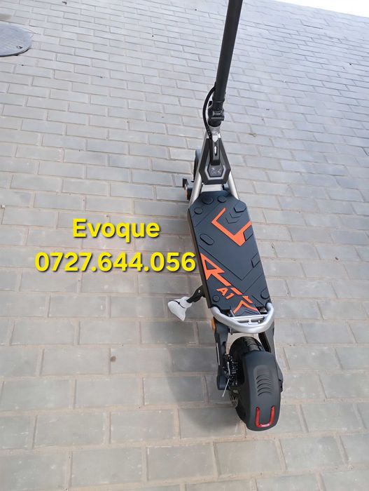 Kukirin A1 2025 800 WATI urca dealuri 50 km/h trotineta electrica NOUA