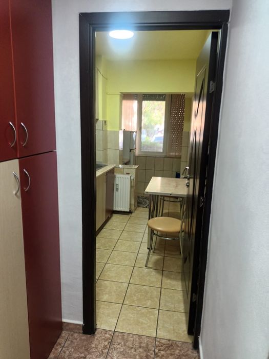 Închiriez garsoniera 32mp decomandată