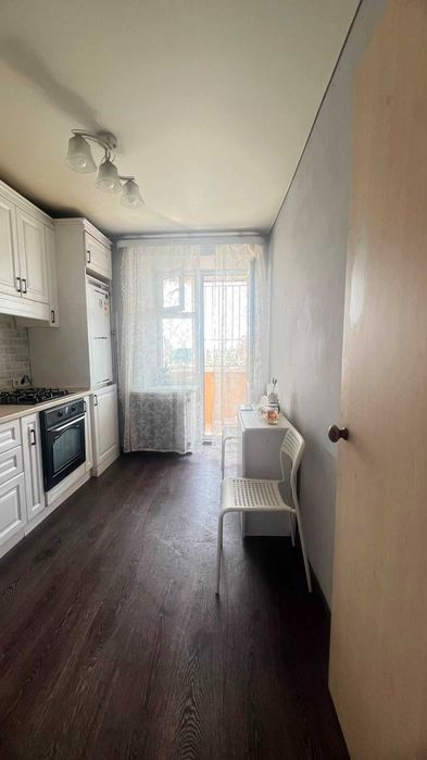 2 ком.кв. 49 кв.м  Республики 37
