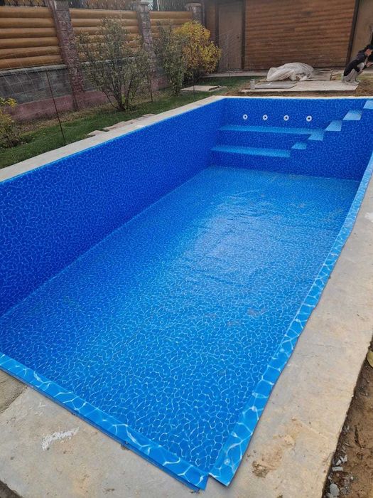 Строительство  и реконструкция бассейнов.