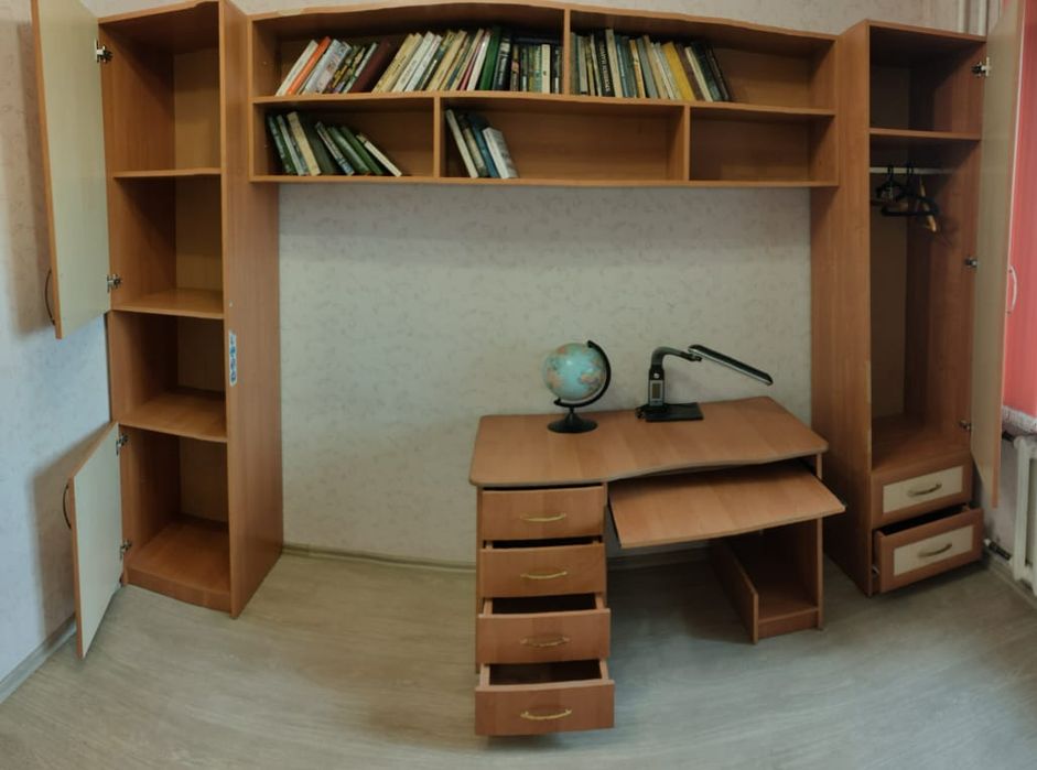 Продам детский гарнитур.