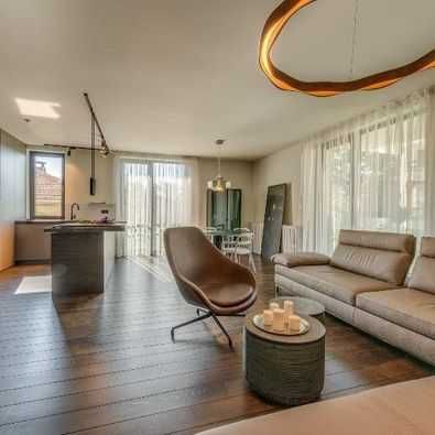 Дава се под наем Тристаен апартамент в София, Разсадника - 119 кв.м за 540 € - Снимка #2