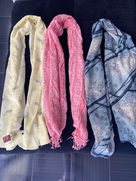 Дамски шалове