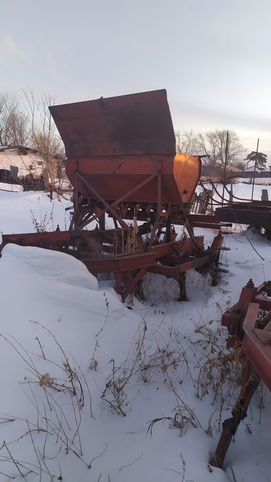 Продам сеялку СЗС 2.1