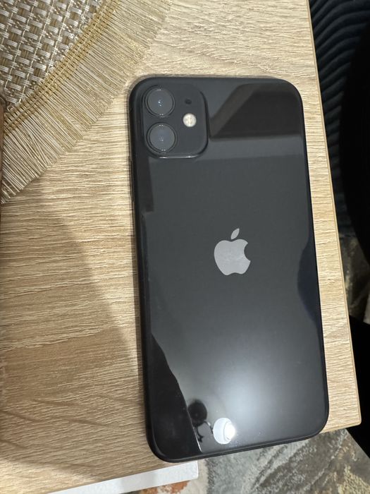 Iphone 11  în state impecabilă