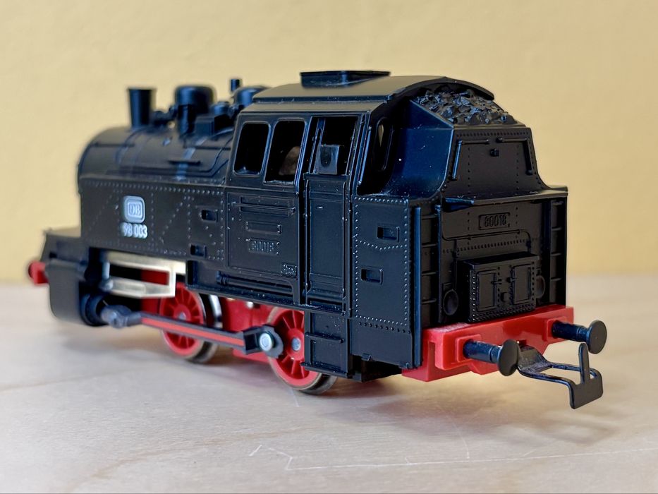 Стартов комплект влакче H0 1:87 с парен локомотив BR 98 влак Roco Piko