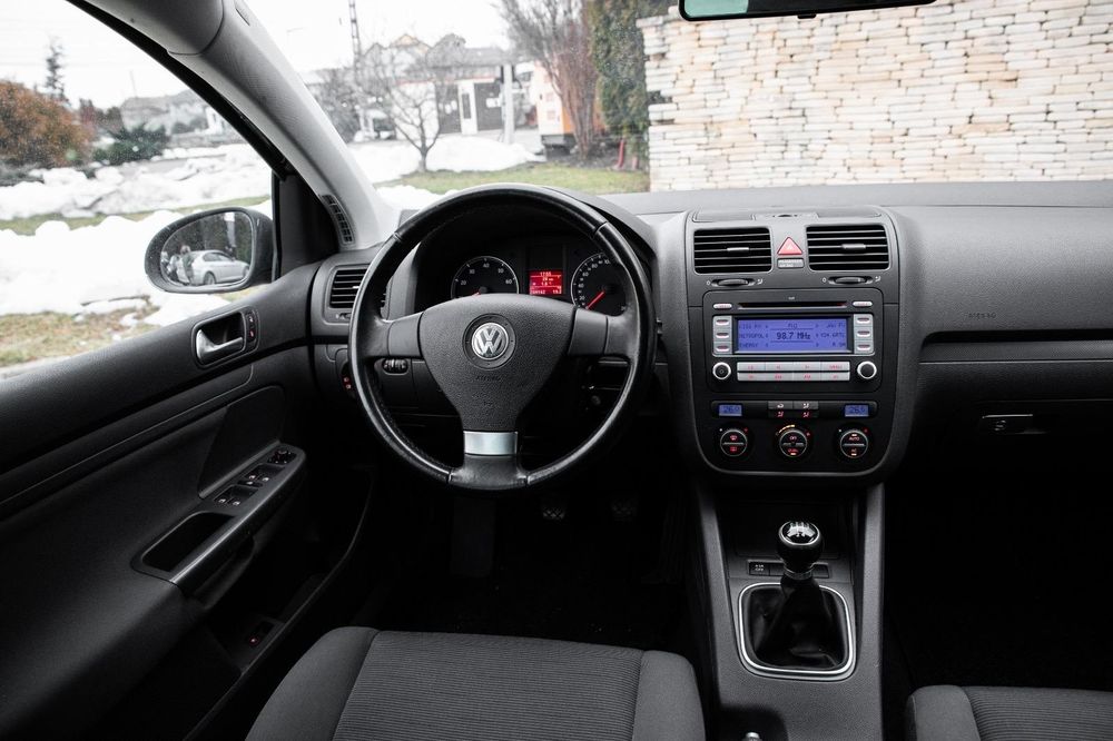 Volkswagen Golf 2008 benzină, 2.587 € — imagine 5