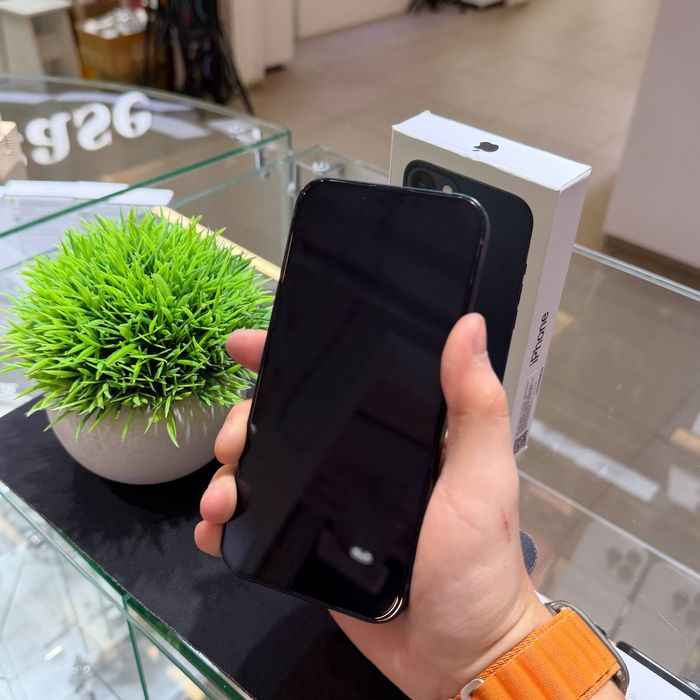 iPhone 13 128gb 100% | iStore