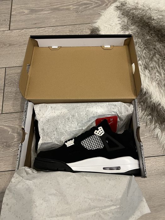 Jordan 4 Retro / Livrare cu verificare