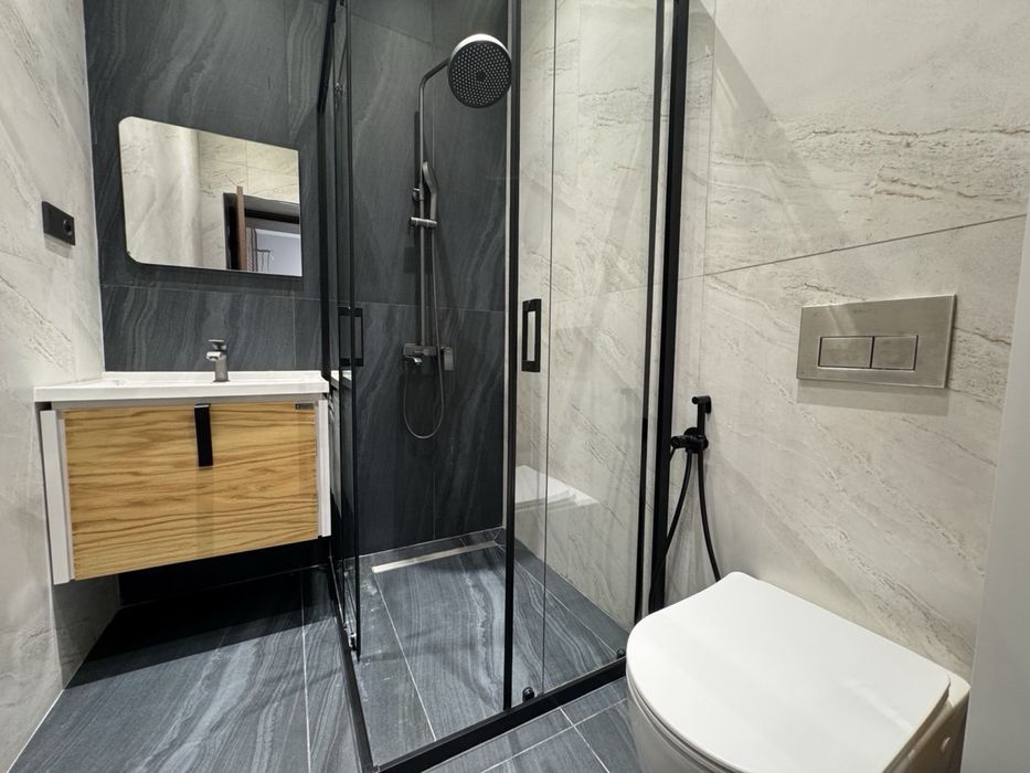 Продам ЕвроДом Центр Луначарского 2 сотки ЛИФТ