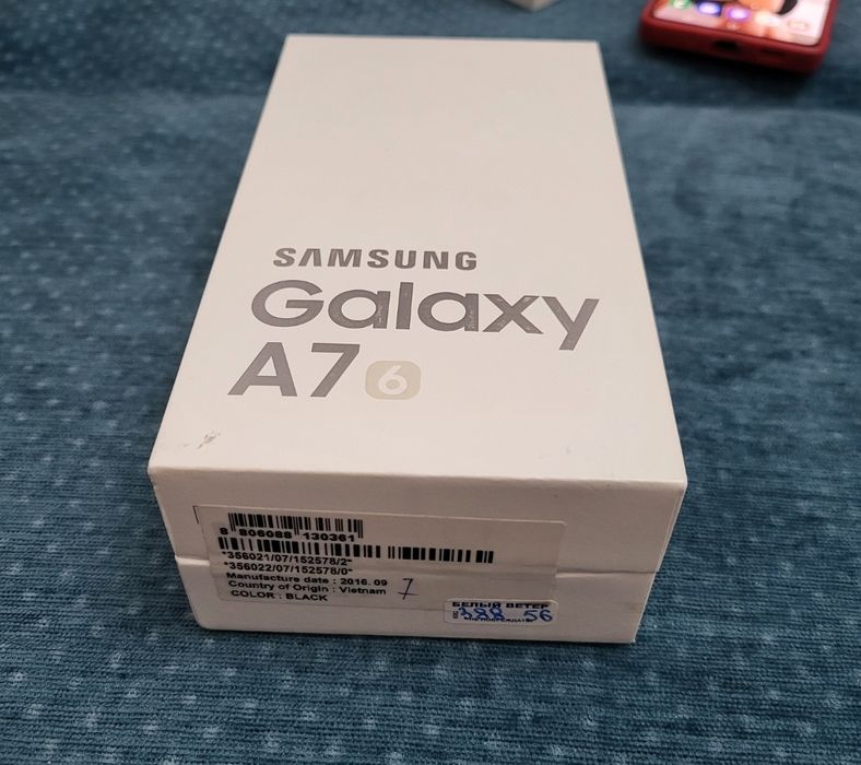 Samsung Galaxy A7 - 2016 г.