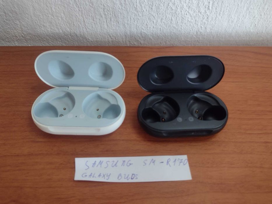 Samsung Galaxy Buds заряден кейс части