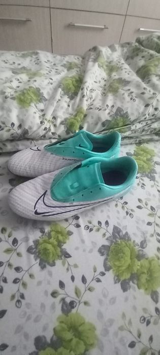 Ghete de fotbal pentru copii