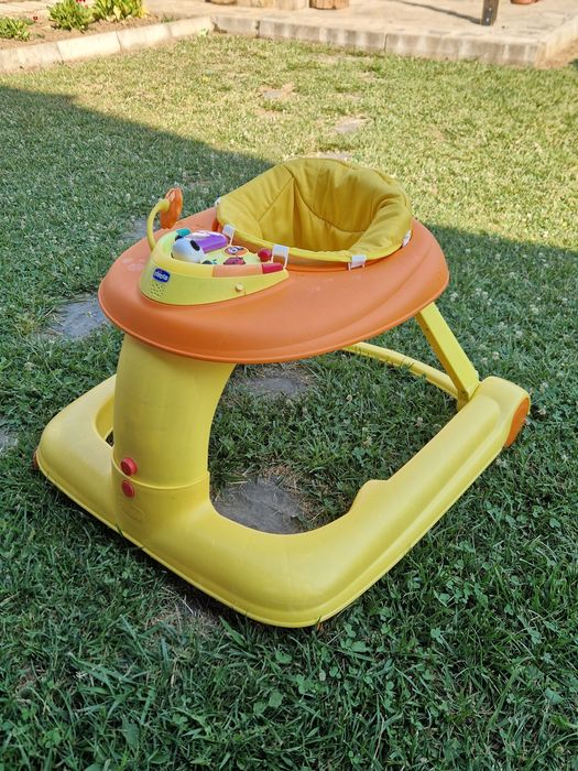 Проходилка 3 в 1 от 6 м до 18 месеца Chicco