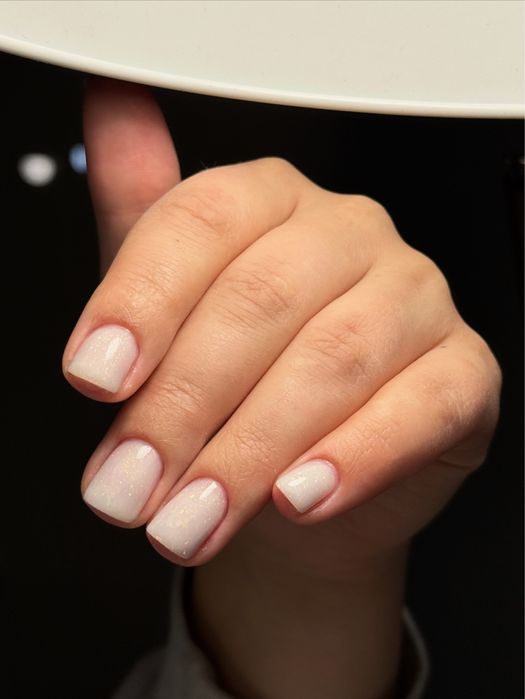 Servicii profesionale de manichiură