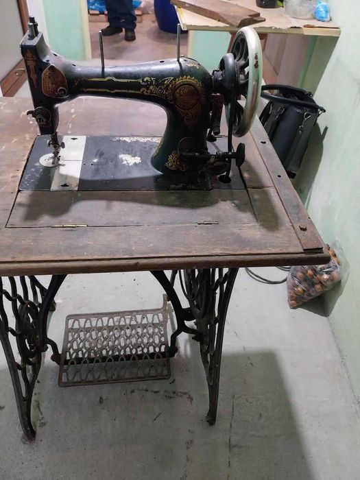 Шевна машина "Сингер"