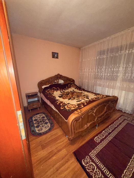 Inchiriez apartament 3 camere Beius