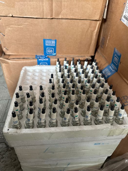 Свеча Tahoe traverse trailblazer equinox malibu tracker onix monza