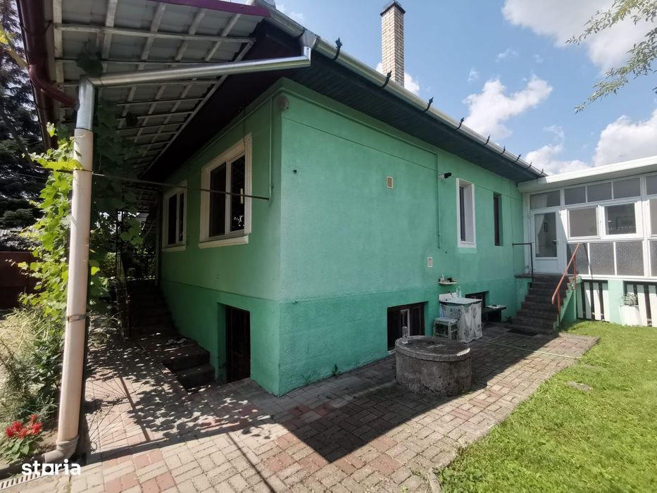 Casa Miercurea Nirajului cu teren, garaj si livada
