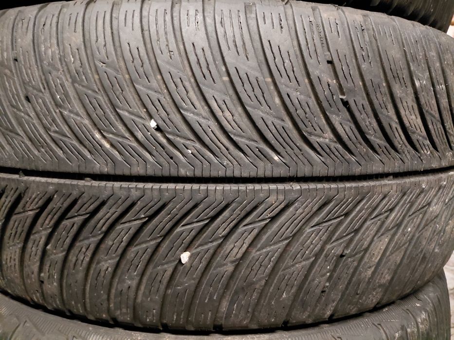 255/40/20 Michelin 4бр.гуми