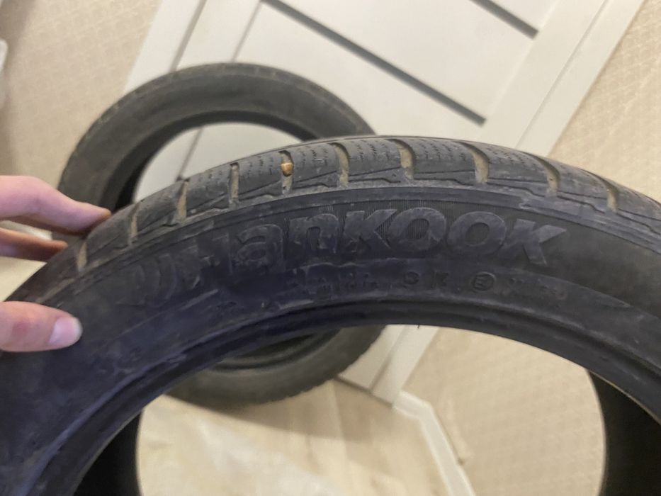 Продам шины на 18