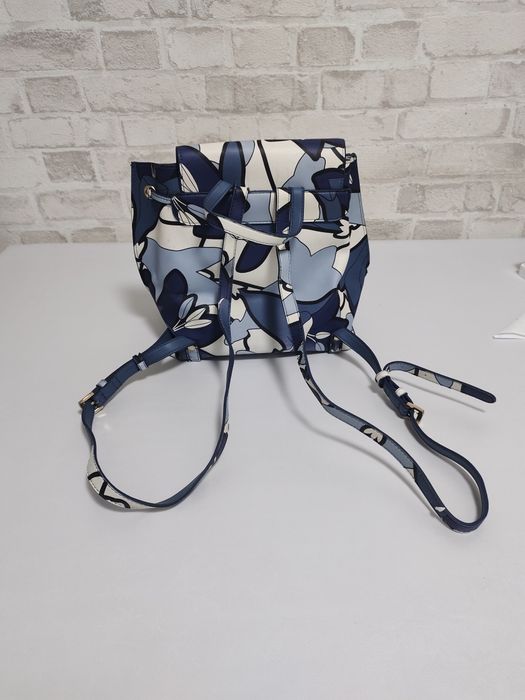 Продам рюкзаки и сумки !