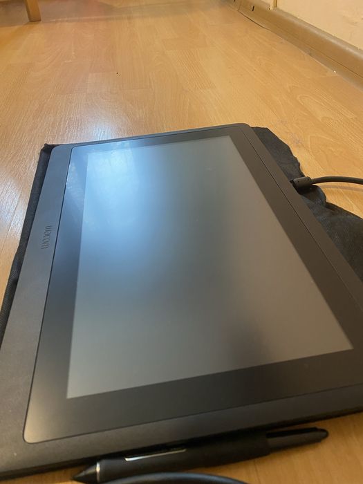 Wacom Cintiq 16 таблет за рисуване, като нов