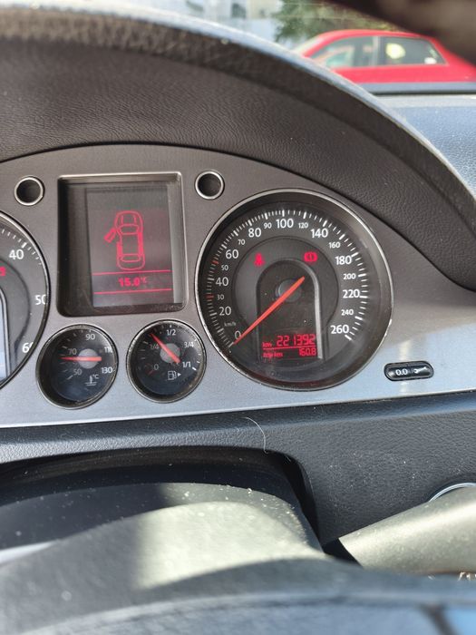 Пасат Б 6 2008г 1.9 105 коня