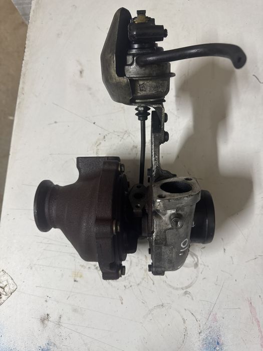 Турбина Опел инсигниа 2.0 д 160 кс turbo Opel Insignia 2,0 d 160hp