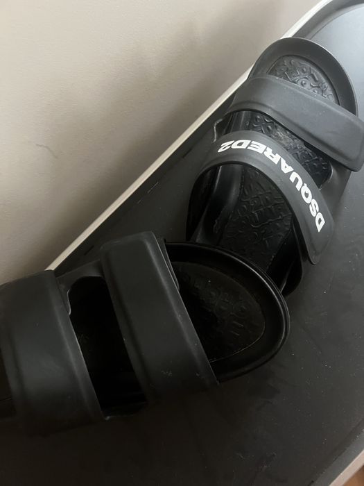 Мъжки чехли DSQUARED2