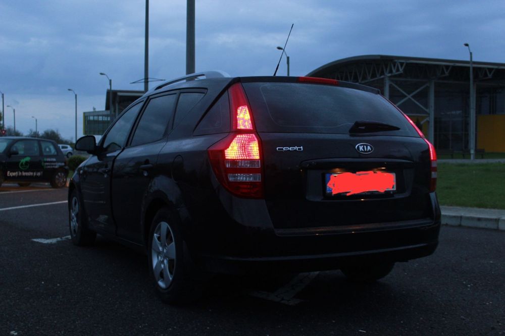 Kia Ceed 2008 1.4 benzină