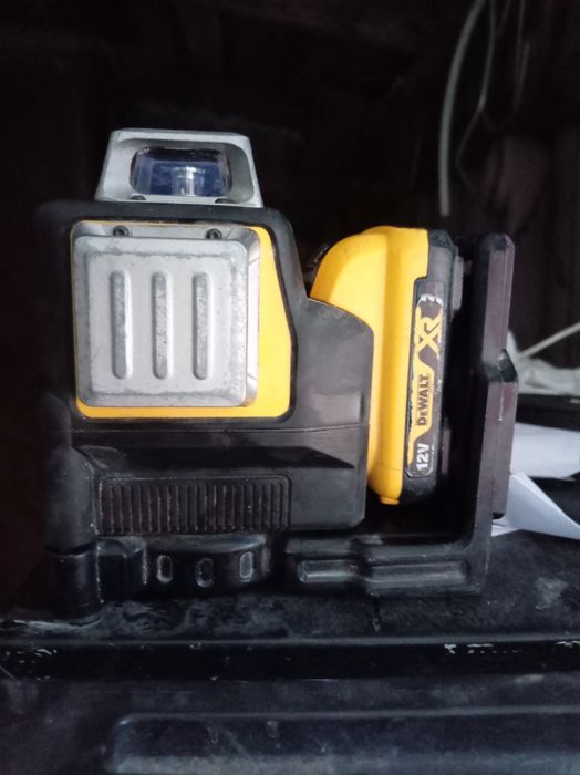 Laser dewalt DCE0811R