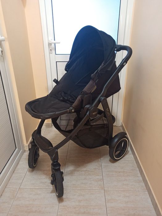 Продавам Бебешка количка Graco Evo XT