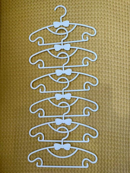 10 броя детски закачалки за дрехи