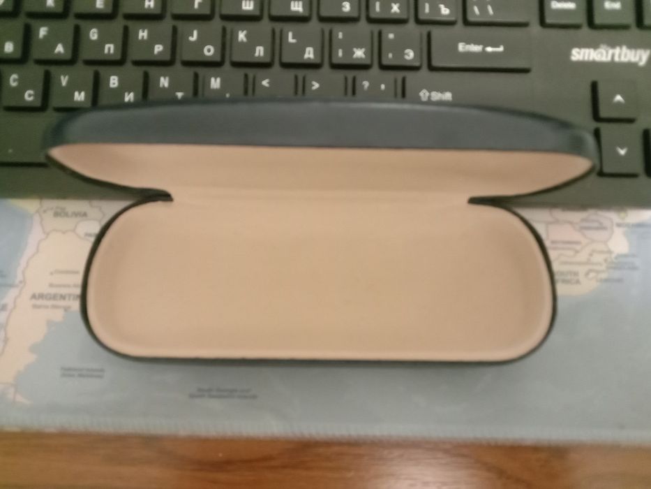 Очки с линзами на -1