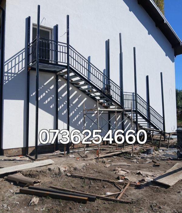 Scara metalice zincate