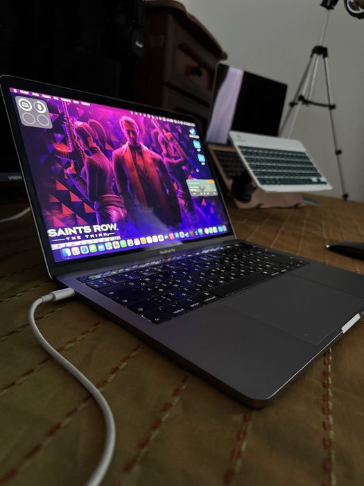 Макбук pro touch bar