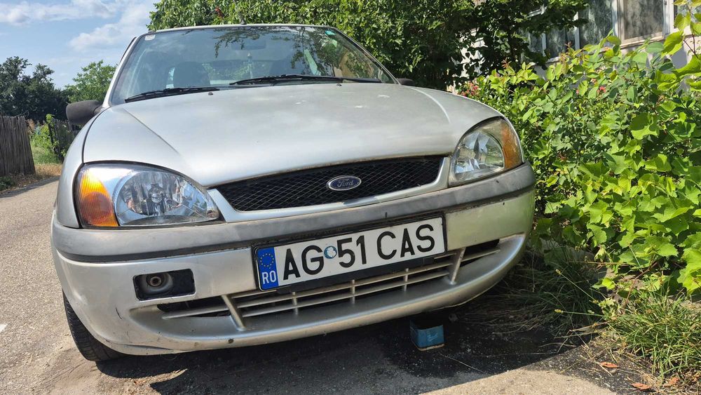 FORD Fiesta 2001 — imagine 2