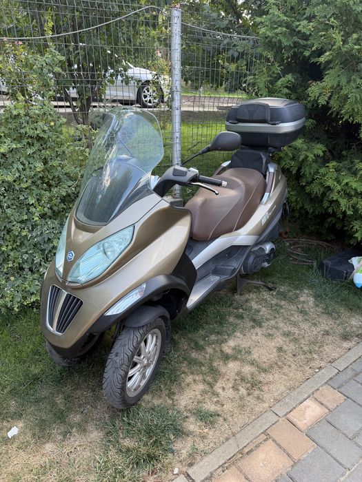 Piaggio MP 3, 500 cmc, categ. B