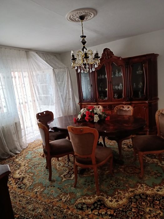 Vând apartament 4 camere Arad Calea Aurel    Vlaicu  (N )