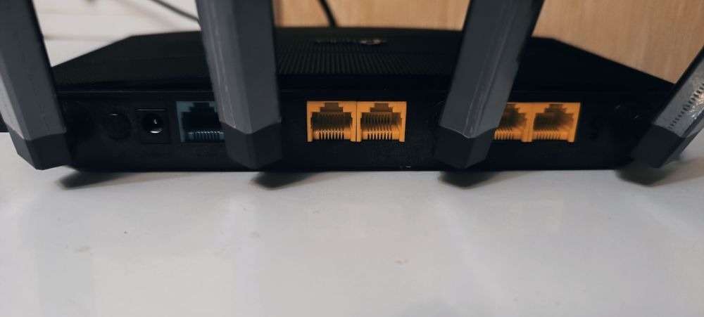 Продам Wi-Fi роутер TP-Link Archer C80 (AC1900)