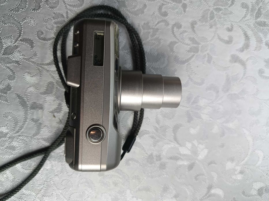 Фотоапарат- Minolta 115 riva zoom