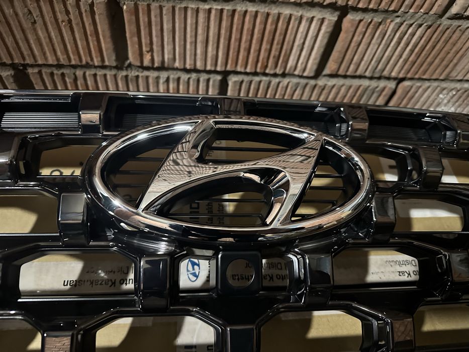 Реоштка радиатора hyundai santafe 23год