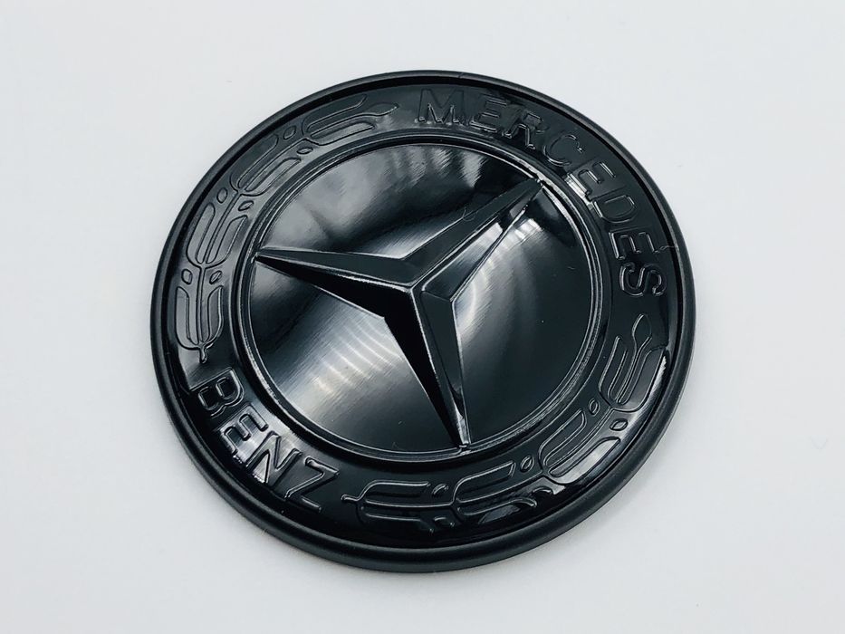Emblema Mercedes Full Black capota